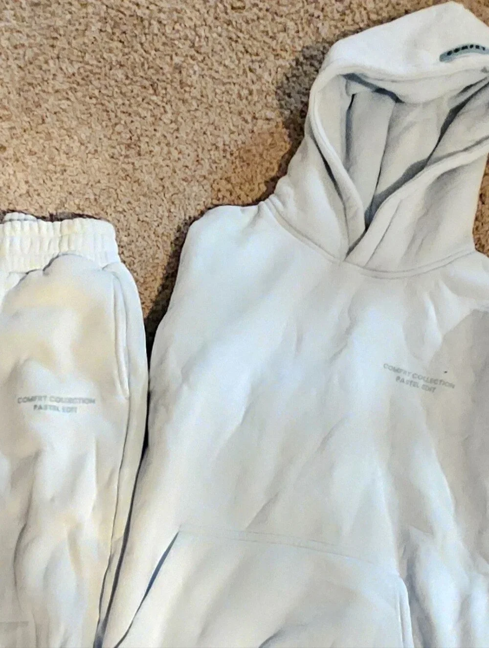 Comfrt Pastel Edit Sweatsuit Set
